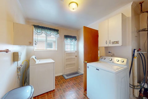 Tiny photo for 1161 W Grant Drive, Des Plaines, IL 60016 (MLS # 12745444)
