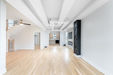 Tiny photo for 822 N Lockwood Avenue, Chicago, IL 60651 (MLS # 12485377)