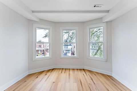 Tiny photo for 822 N Lockwood Avenue, Chicago, IL 60651 (MLS # 12485377)