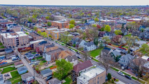 Tiny photo for 822 N Lockwood Avenue, Chicago, IL 60651 (MLS # 12485377)