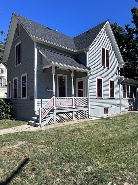 Tiny photo for 431 N Crystal Street, Elgin, IL 60123 (MLS # 12460121)