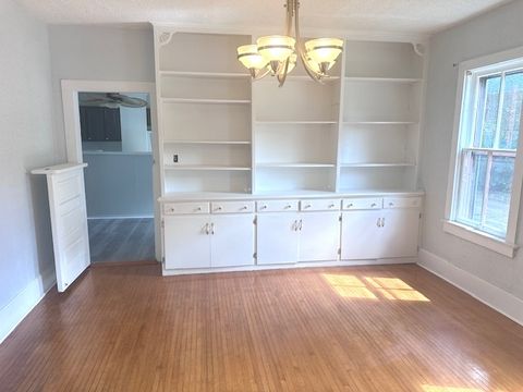 Tiny photo for 431 N Crystal Street, Elgin, IL 60123 (MLS # 12460121)