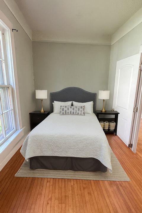 Tiny photo for 431 N Crystal Street, Elgin, IL 60123 (MLS # 12460121)