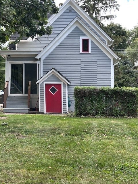 Tiny photo for 431 N Crystal Street, Elgin, IL 60123 (MLS # 12460121)