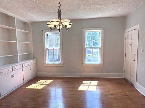Tiny photo for 431 N Crystal Street, Elgin, IL 60123 (MLS # 12460121)
