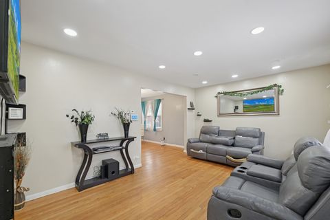 Tiny photo for 1107 E 145th Street, Dolton, IL 60419 (MLS # 12536289)