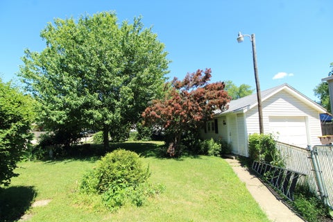 Tiny photo for 712 E Hurlbut Avenue, Belvidere, IL 61008 (MLS # 12677113)