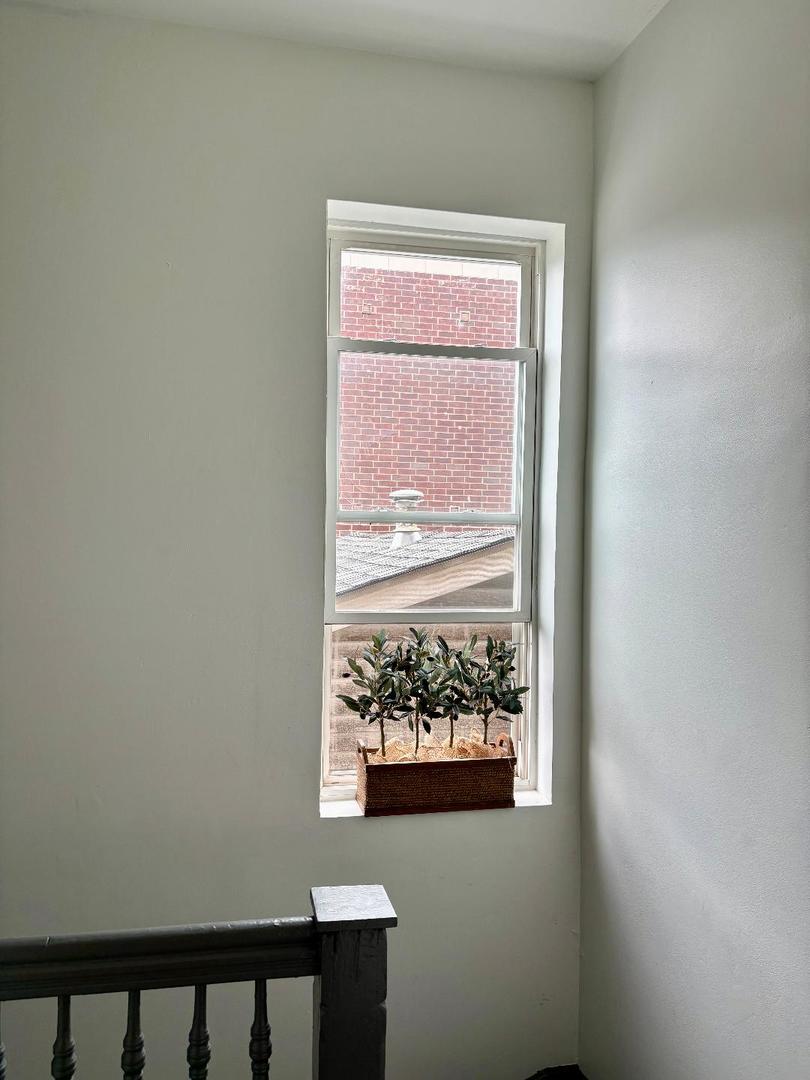 2215 N Campbell Avenue 3F