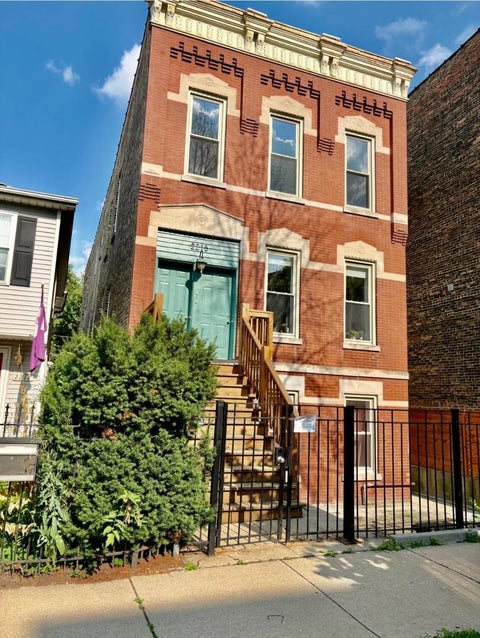 Photo of 2215 N Campbell Avenue #3F, Chicago, IL 60647 (MLS # 12723649)
