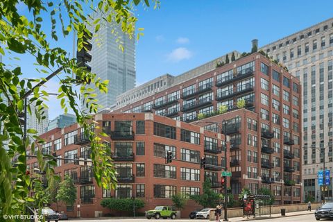 333 W HUBBARD Street 708 Chicago IL 60654