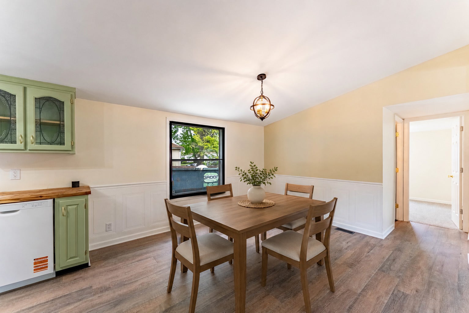 25 Cedar Lane