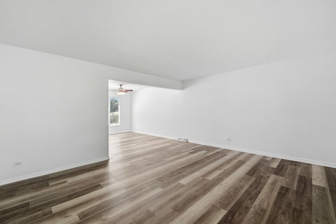Tiny photo for 10S324 E Hampshire Lane, Willowbrook, IL 60527 (MLS # 12645973)