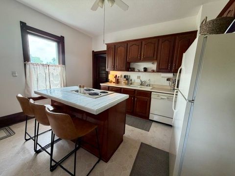 Tiny photo for 109 4th Avenue, Mendota, IL 61342 (MLS # 12659651)