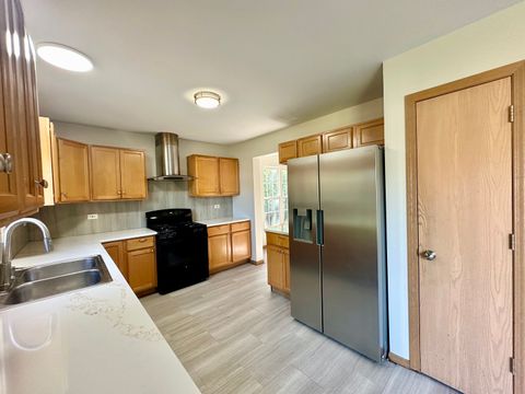 Tiny photo for 4520 W Lawn Avenue, Waukegan, IL 60055 (MLS # 12559271)