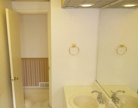 Tiny photo for 1520 Walnut Avenue, Hanover Park, IL 60133 (MLS # 12518892)