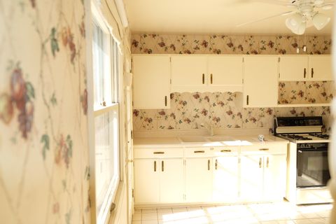 Tiny photo for 1520 Walnut Avenue, Hanover Park, IL 60133 (MLS # 12518892)