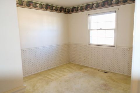 Tiny photo for 1520 Walnut Avenue, Hanover Park, IL 60133 (MLS # 12518892)