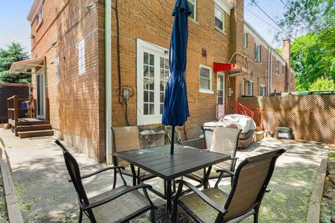 Tiny photo for 1751 W Chase Avenue, Chicago, IL 60626 (MLS # 12724295)