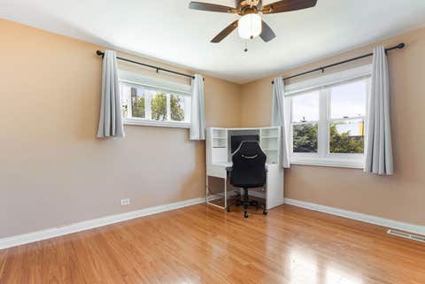 Tiny photo for 1751 W Chase Avenue, Chicago, IL 60626 (MLS # 12724295)