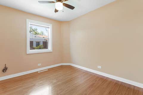 Tiny photo for 1751 W Chase Avenue, Chicago, IL 60626 (MLS # 12724295)
