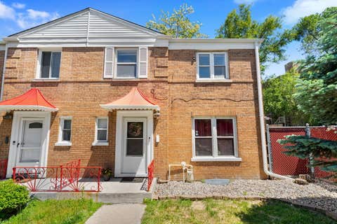 Photo of 1751 W Chase Avenue, Chicago, IL 60626 (MLS # 12724295)