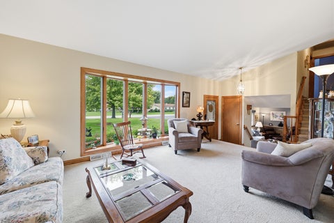 Tiny photo for 22W375 Walnut Avenue, Medinah, IL 60157 (MLS # 12740103)