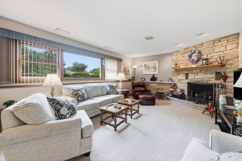Tiny photo for 22W375 Walnut Avenue, Medinah, IL 60157 (MLS # 12740103)