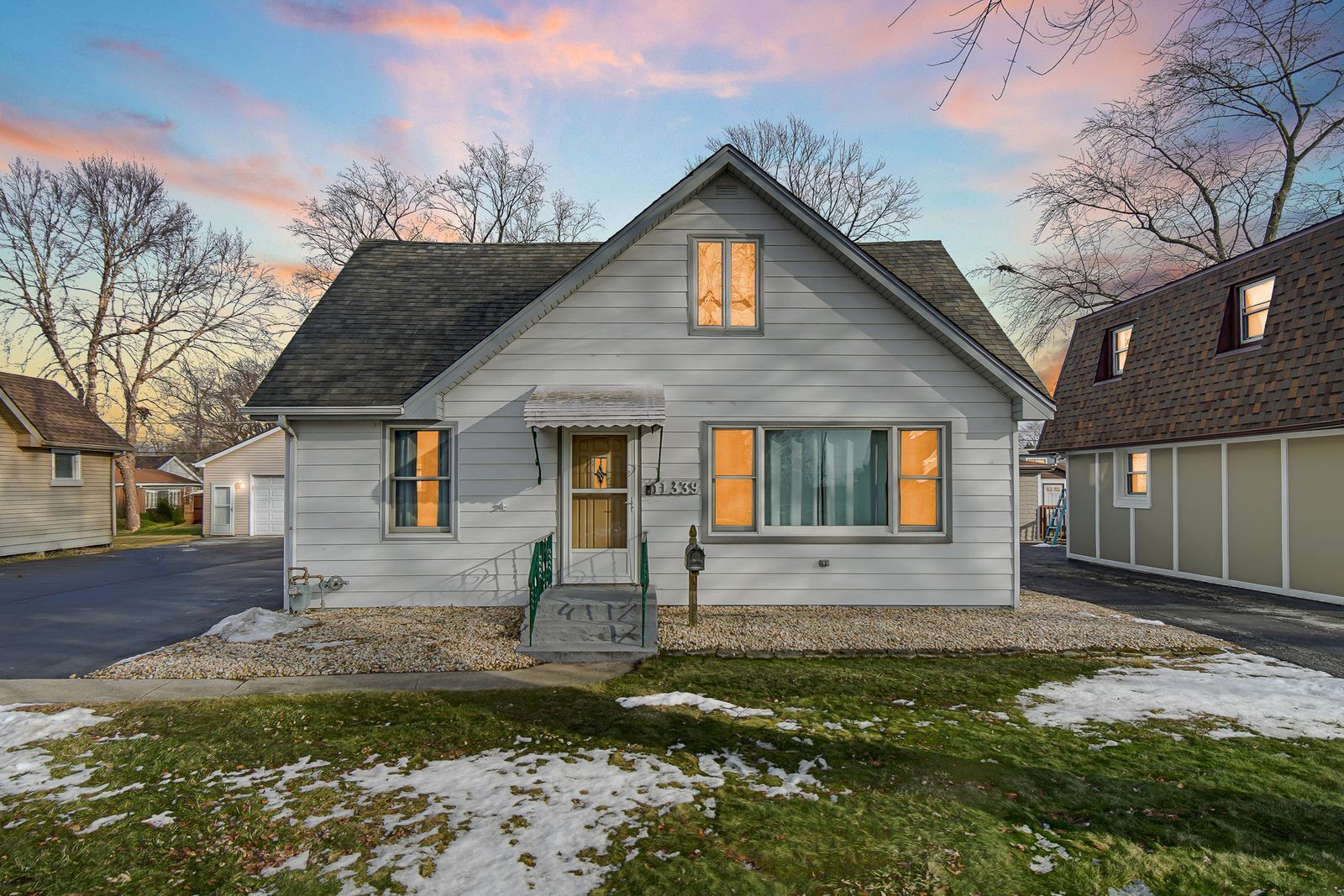 11339 S Normandy Avenue