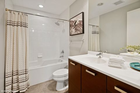 Tiny photo for 240 E Illinois Street #607, Chicago, IL 60611 (MLS # 12530118)