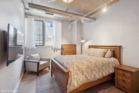 Tiny photo for 240 E Illinois Street #607, Chicago, IL 60611 (MLS # 12530118)
