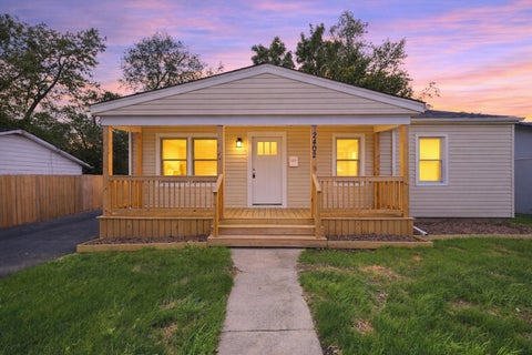 Photo of 2402 E Sauk Trail, Sauk Village, IL 60411 (MLS # 12745623)