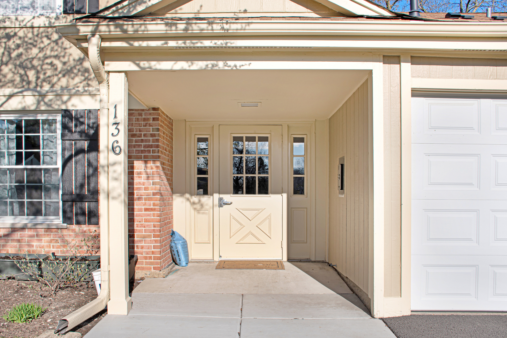 136 Wolcott Court N1