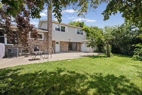 Tiny photo for 219 W Appletree Lane, Arlington Heights, IL 60004 (MLS # 12718471)
