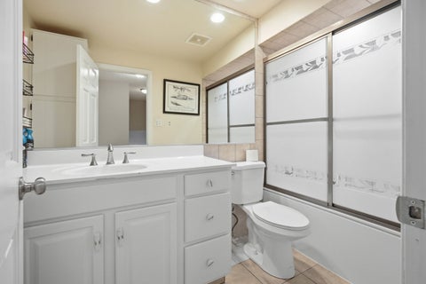 Tiny photo for 219 W Appletree Lane, Arlington Heights, IL 60004 (MLS # 12718471)