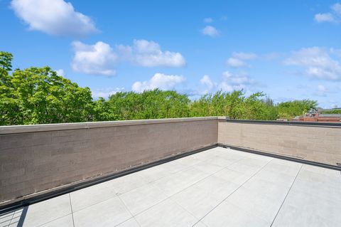 Tiny photo for 3219 N Seminary Avenue #3N, Chicago, IL 60657 (MLS # 12362845)
