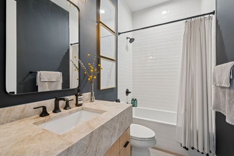 Tiny photo for 3219 N Seminary Avenue #3N, Chicago, IL 60657 (MLS # 12362845)