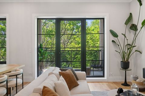 Tiny photo for 3219 N Seminary Avenue #3N, Chicago, IL 60657 (MLS # 12362845)
