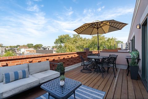 Tiny photo for 2003 N Hoyne Avenue, Chicago, IL 60647 (MLS # 12584726)