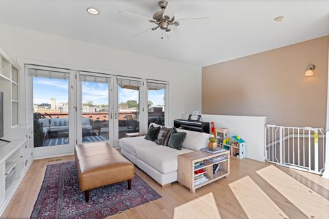 Tiny photo for 2003 N Hoyne Avenue, Chicago, IL 60647 (MLS # 12584726)