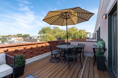 Tiny photo for 2003 N Hoyne Avenue, Chicago, IL 60647 (MLS # 12584726)