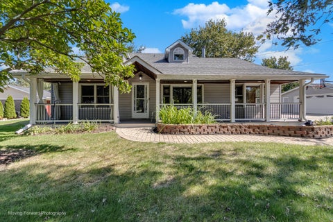 Photo of 14047 Linder Avenue, Midlothian, IL 60445 (MLS # 12772122)