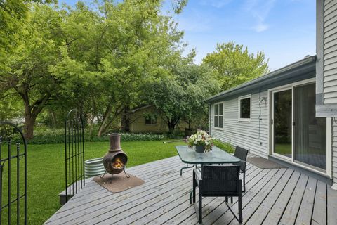 Tiny photo for 821 Blue Mound Drive, Crystal Lake, IL 60014 (MLS # 12672479)