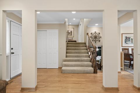 Tiny photo for 821 Blue Mound Drive, Crystal Lake, IL 60014 (MLS # 12672479)
