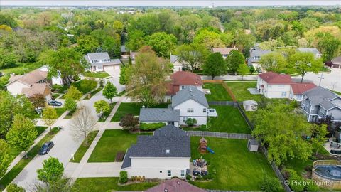 Tiny photo for 113 N Bristol Drive, Bloomingdale, IL 60108 (MLS # 12626627)