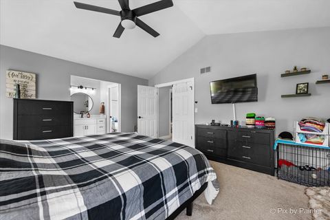 Tiny photo for 113 N Bristol Drive, Bloomingdale, IL 60108 (MLS # 12626627)