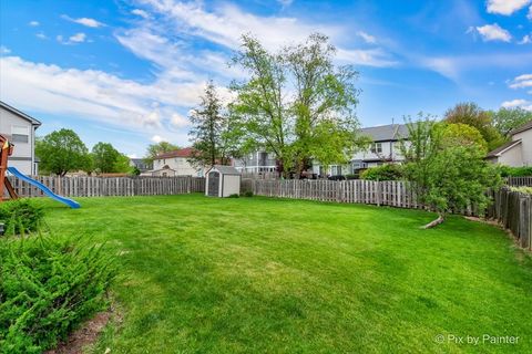 Tiny photo for 113 N Bristol Drive, Bloomingdale, IL 60108 (MLS # 12626627)