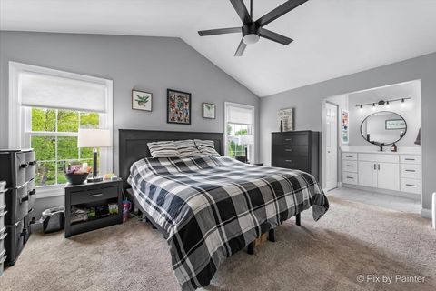 Tiny photo for 113 N Bristol Drive, Bloomingdale, IL 60108 (MLS # 12626627)