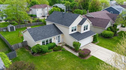 Tiny photo for 113 N Bristol Drive, Bloomingdale, IL 60108 (MLS # 12626627)