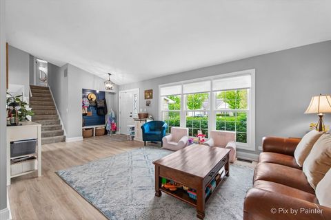 Tiny photo for 113 N Bristol Drive, Bloomingdale, IL 60108 (MLS # 12626627)