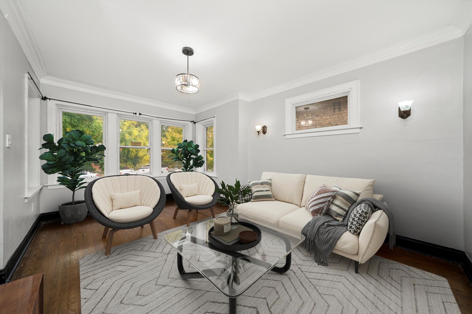 6042 S Talman Avenue